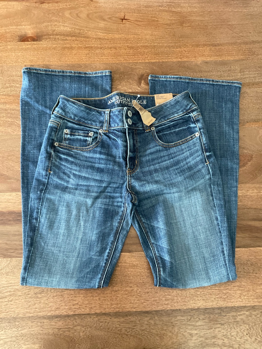 American Eagle Outfitters Women’s Artist Low Rise Stretch Jeans size 8